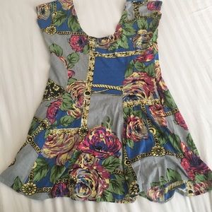 Motel Rocks Dress NWOT flower and chain